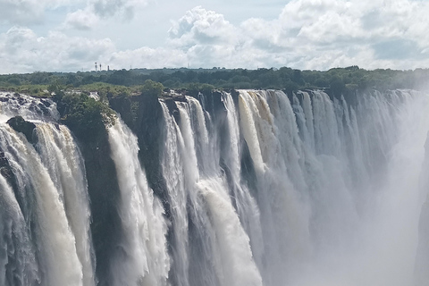 Zimbabwe & Zambia Falls Tour + Boiling Pot Hike