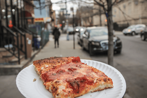 Brooklyn NYC: 3-Hour Custom Walking Tour with Pizza and Beer