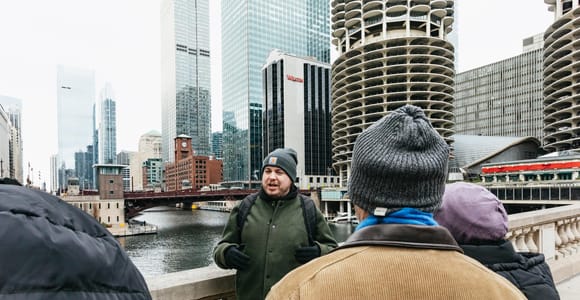 Chicago: Gangsters and Ghosts Guided Walking Tour