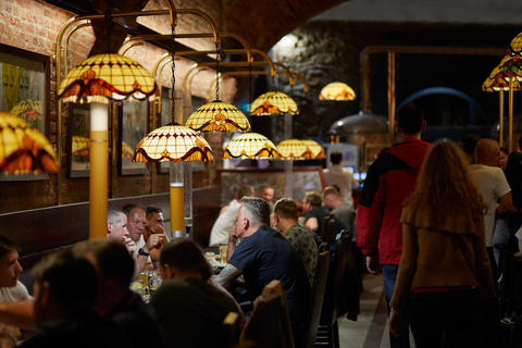 Krakow: Polish Craft Beer Tour with 8 Beer Tastings