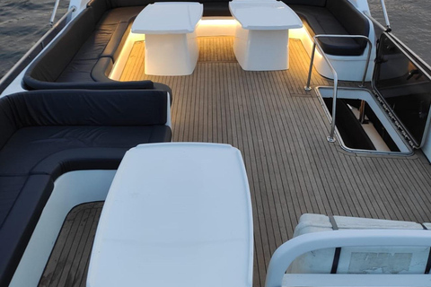 Istanbul: Private Bosphorus Yacht Tour