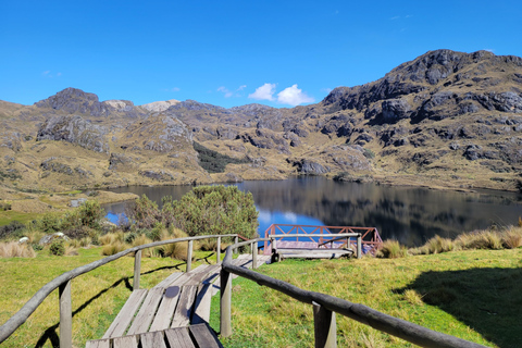 Tour di un giorno intero del Parco Nazionale di Cajas con pranzoTour condiviso con pranzo