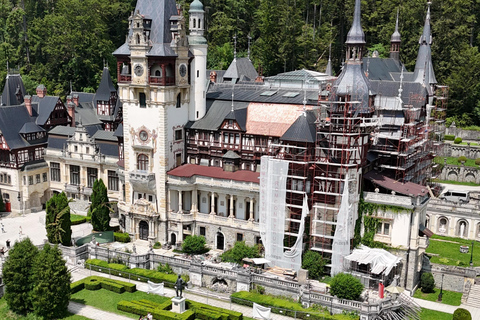 Brașov Day Tour : Bran Dracula’s Peleș & Wednesday Castles