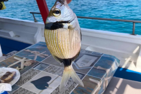 Chania: Angelausflug mit Frühstück und SchwimmenChania: Fischerbootfahrt mit Frühstück und Bademöglichkeit
