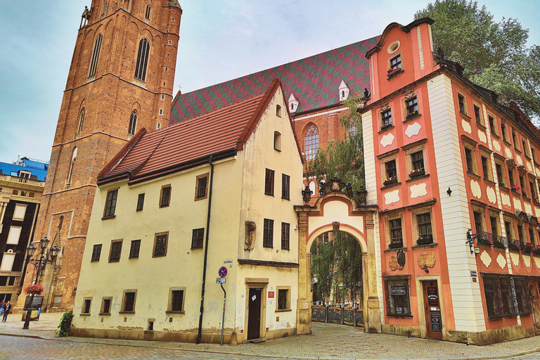 Wrocław: Old Town Highlights Private Walking Tour