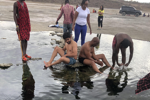 Nairobi : Excursion d&#039;une journée au lac Magadi avec stage au stand de tir