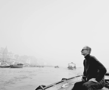 Varanasi: Sunrise Boat Tour & Ghats Experience