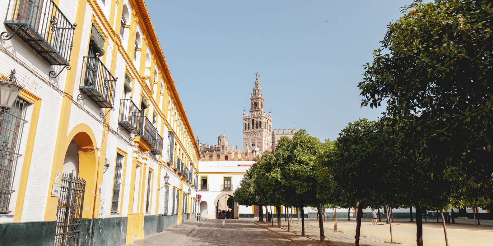 Seville: VIP Exclusive Early Access Tour of The Alcazar
