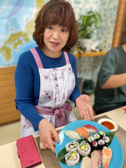 Kawagoe, Sushi Making Class at the heart of tourist area - Housity