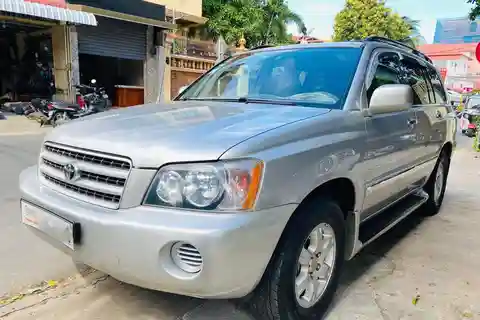 From Phnom Penh: Private Transfer To/From Siem Reap