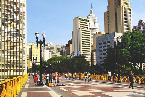 Visite privée à pied du centre-ville de São Paulo