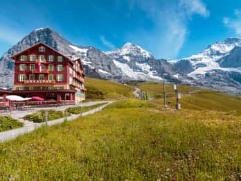Grindelwald-Scheidegg-Lauterbrunnen Small Group Tour