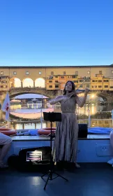 Florenz: Arno-Flusskreuzfahrt mit einem Live-Konzert
