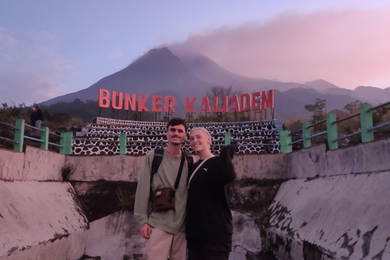 Yogyakarta: Sonnenaufgang Mt.Merapi Lava Tour mit dem Jeep