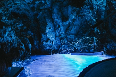 Split: Blaue Grotte und Hvar - Tagestour per SpeedbootSplit: Tagesausflug Blaue Höhle und Hvar mit dem Schnellboot