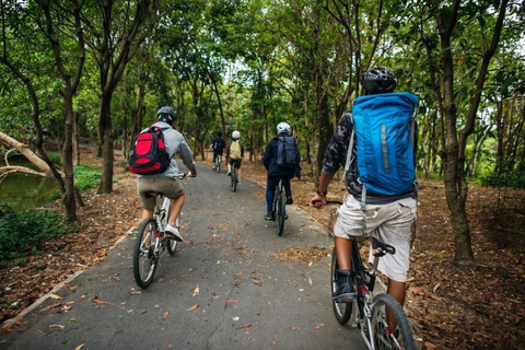 Sigiriya: Guided Village Bike Tour with Sigiriya Rock Views