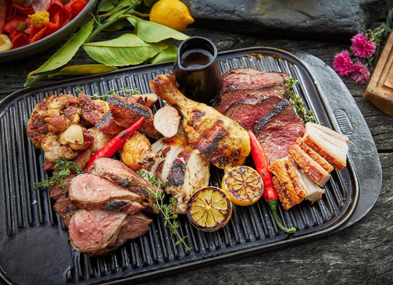 Queenstown: Walter Peak Gourmet BBQ & Lake Whakatipu Cruise