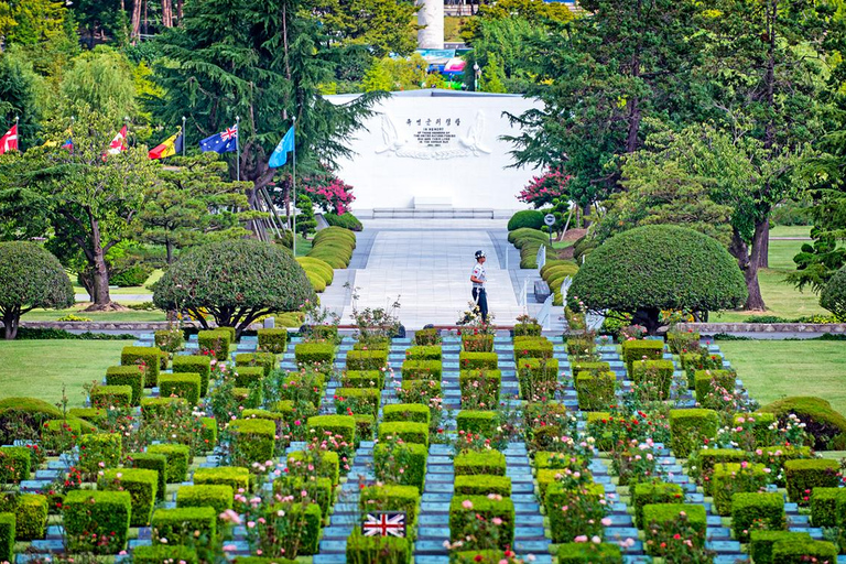 Busan & Gyeongju Highlights 2 Days Combo Tour from Busan