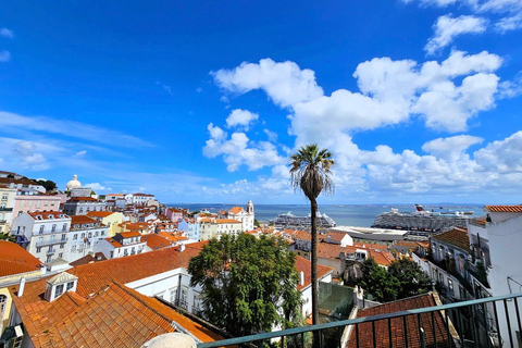 Lisbon: Guided City Tour with Tuk Tuk Discover Old Town & Belem