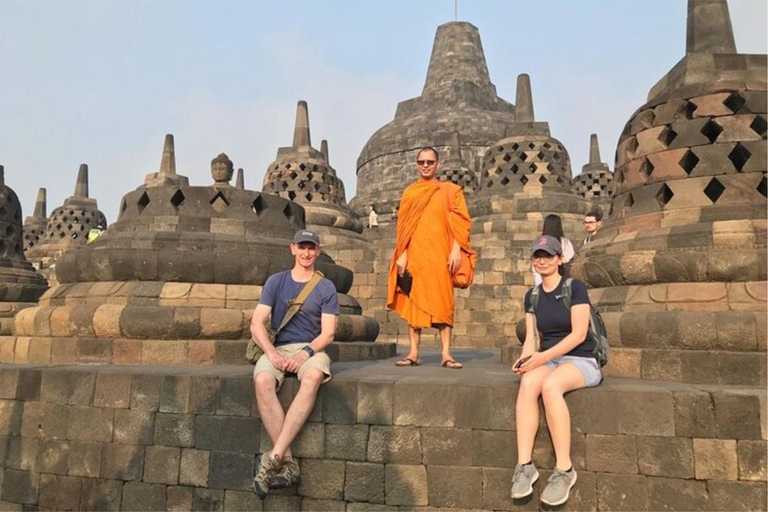 Port de Semarang : excursion de 6 heures à Borobudur (retour garanti au port)