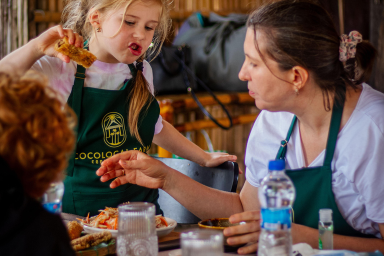 Hoi An: Cooking Class, Market Tour, Fishing & Basket Boating Private Culinary Journey