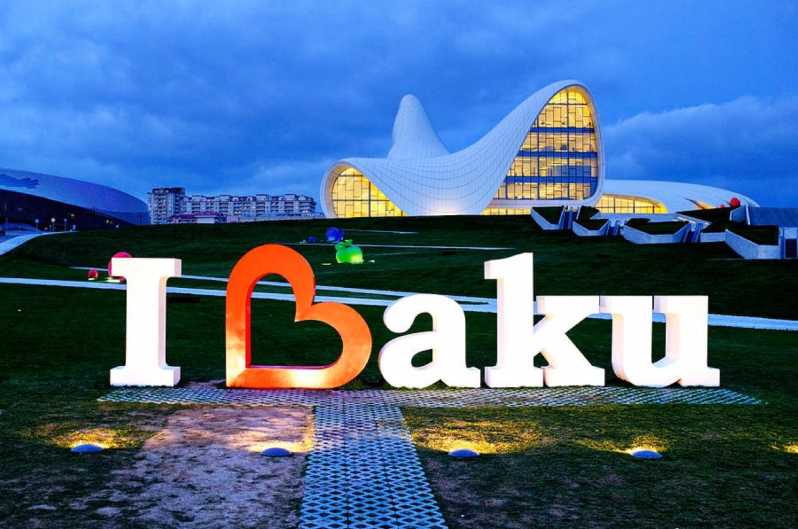 Baku: Gobustan, Mud Volcano, Fire Temple & Burning Mountain
