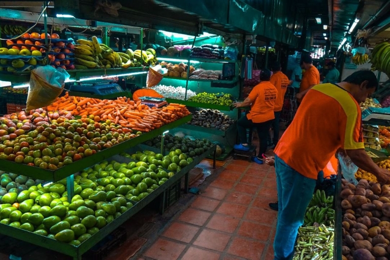 Medellin : Dégustez des fruits exotiques et explorez les marchés locauxMedellin : Dégustez des fruits exotiques et explorez les marchés locaux.