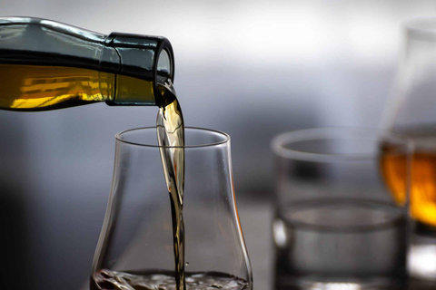 From Edinburgh: Private Whisky Tour with 3 Distilleries