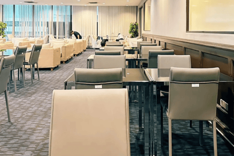 Bangkok: Aeropuerto Don Mueang: Acceso a la Sala Milagro durante 2 horas