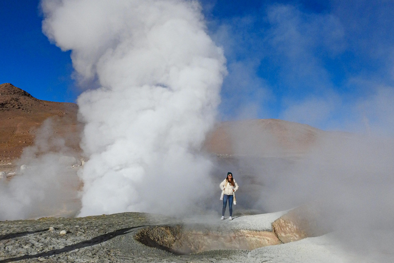 La Paz: 4-Day Uyuni Salt Flats to San Pedro de Atacama ENGLISH-SPEAKING GUIDE