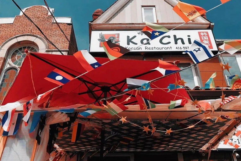 Toronto: Kensington Market Express Food Tour with 5 Tastings