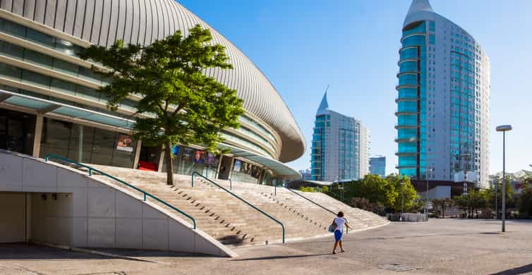 Lisbon Planetarium Invites Visitors to Explore Whole New Worlds