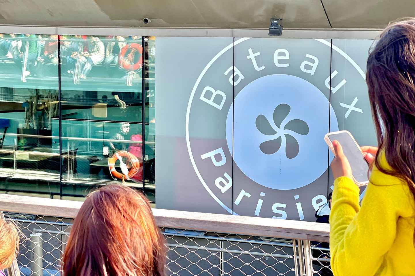 Croisière sur la Seine et crêpes près de la Tour Eiffel