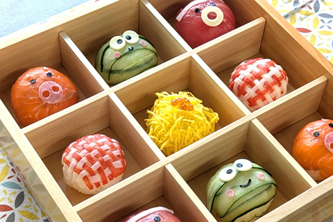 Tokyo: Kawaii Character Sushi Making Workshop