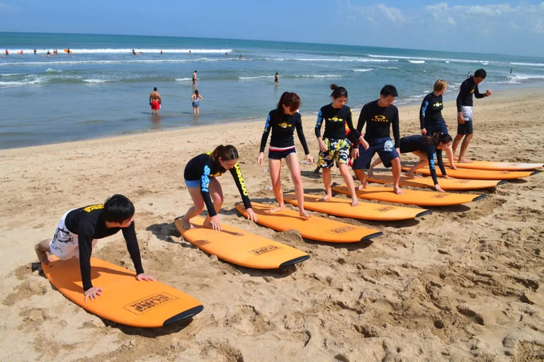 Lezioni di surf a Kuta : Lezione di surf di 2 oreLezione privata di surf