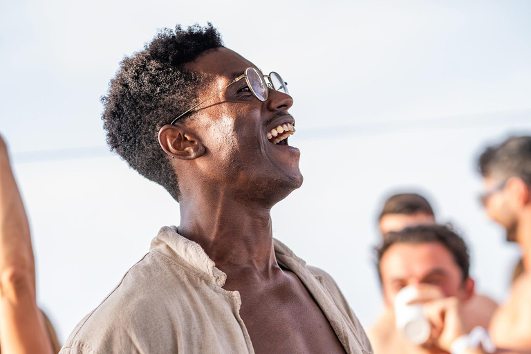 Ibiza: Formentera Sunset Boat Part with Drinks and Food Full Day Pass at Ibiza Boat Club (Early Bird Phase 2)