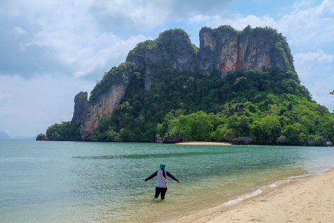 Krabi: tour di un giorno delle Isole Hong in barca a coda lunga