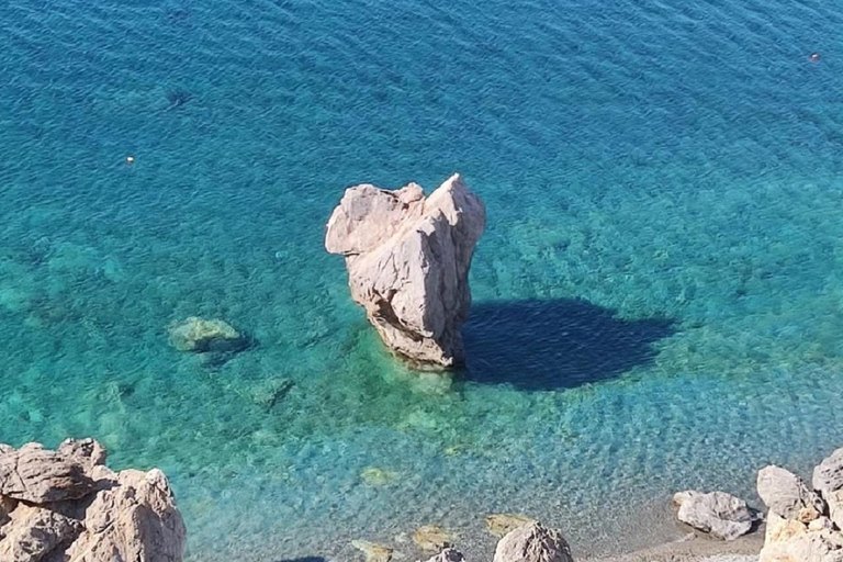 Excursion privée en jeep dans les gorges de Kourtaliotiko, à Preveli et au village de SpiliVisite de groupe à Kourtaliotiko, à la plage de palmiers de Preveli et au village tra