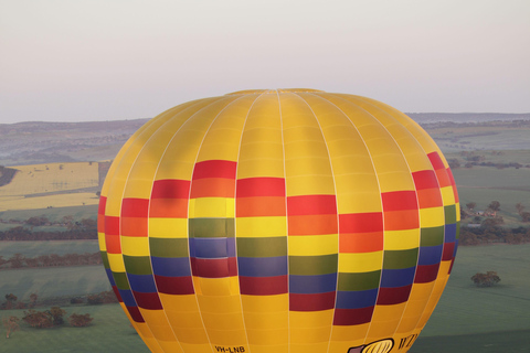 Avon Valley: HeißluftballonfahrtFlug mit Frühstück - nur werktags