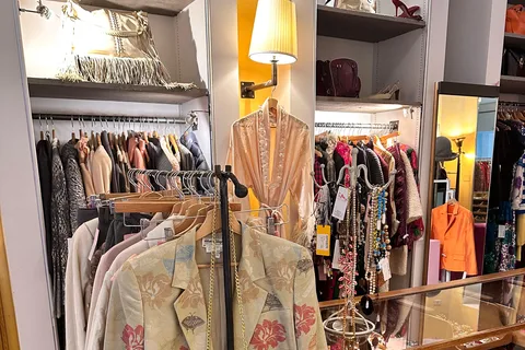 Milan: The Ultimate Vintage Shopping Guide