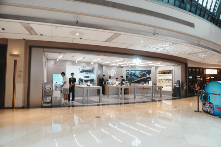 Shanghai: Retail Discovery Tour of Innovation & Lifestyle