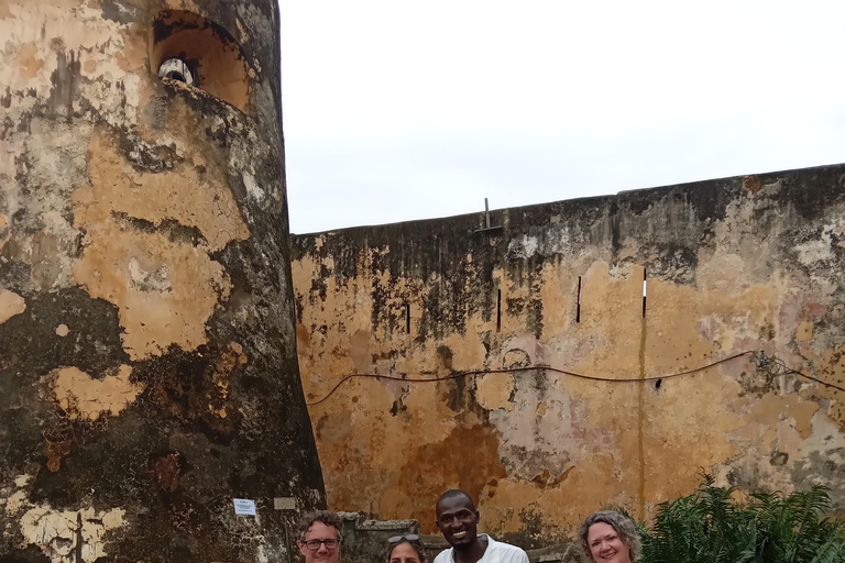 Mombasa: Fort Jesus, Old Town, and Spice Market Tour