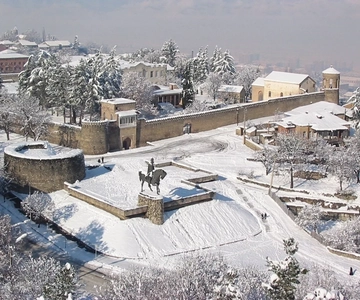 Kakheti: Bodbe, Sighnaghi & Telavi Guided Day Tour
