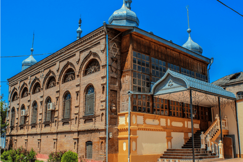 从巴库出发：古巴与赫纳利克全天导游游从巴库出发：古巴和赫纳利克全天导游游