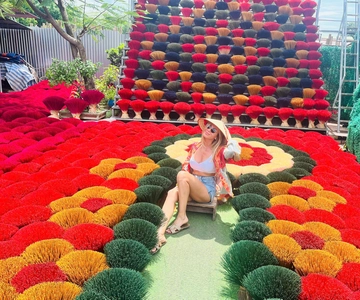 Hanoi's Destination: Incense, Hat Making, Lacquer Villages