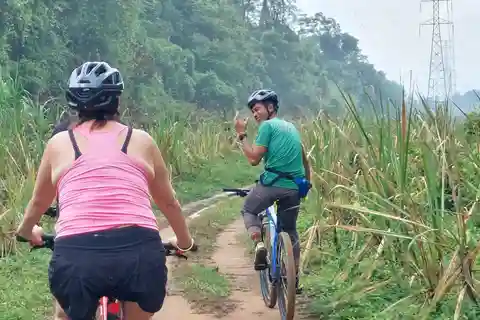 Phuket: Half-Day Countryside Cycling Tour with Lunch