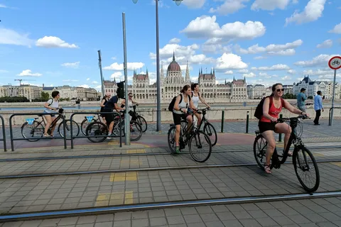 Wheels & Meals cykeltur i Budapest med ungersk gulasch