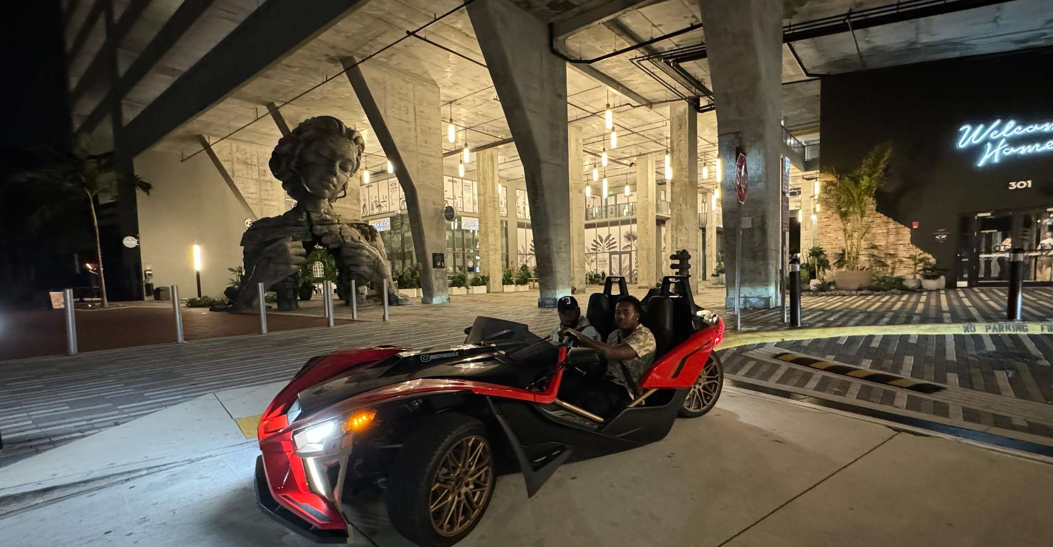 6 Hour Slingshot Rental Miami photo 11