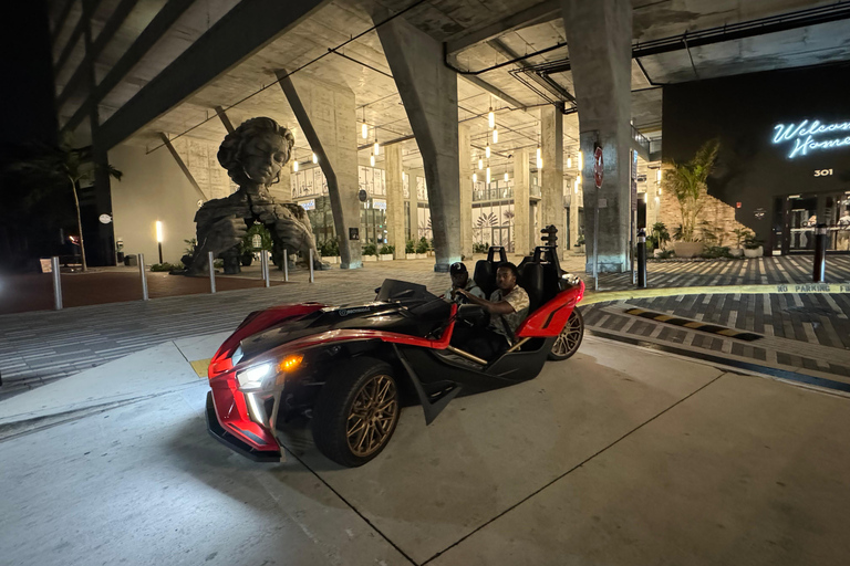 1 Stunde &amp; 30min Schleuderverleih Miami - Wir sind die Besten!Polaris Slingshot Vermietungen Miami