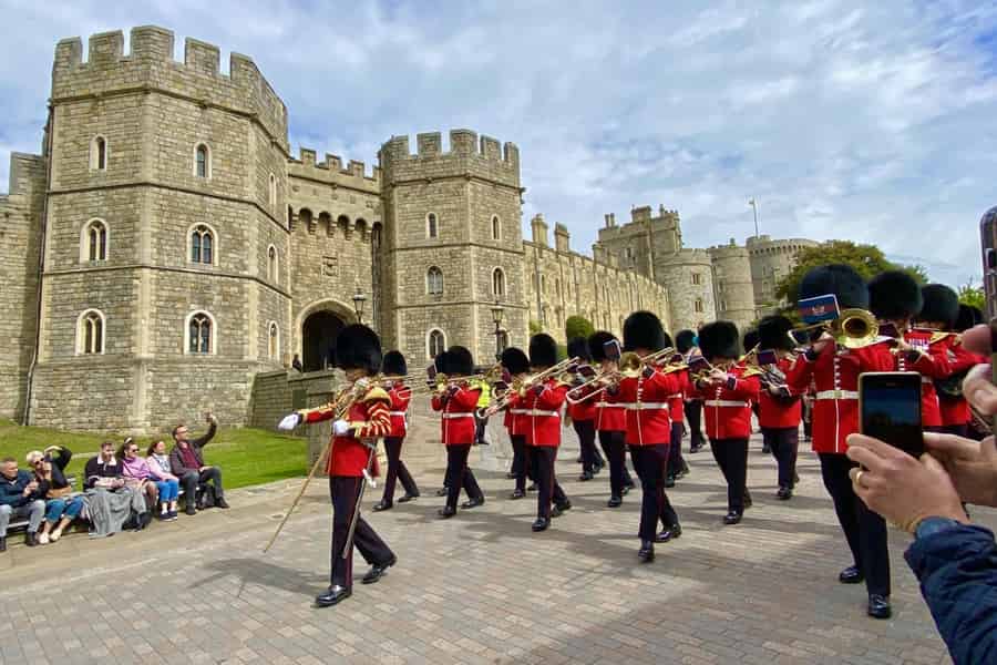 London: Stonehenge, Windsor Castle, Bath, Lacock & Pub Lunch. Foto: GetYourGuide